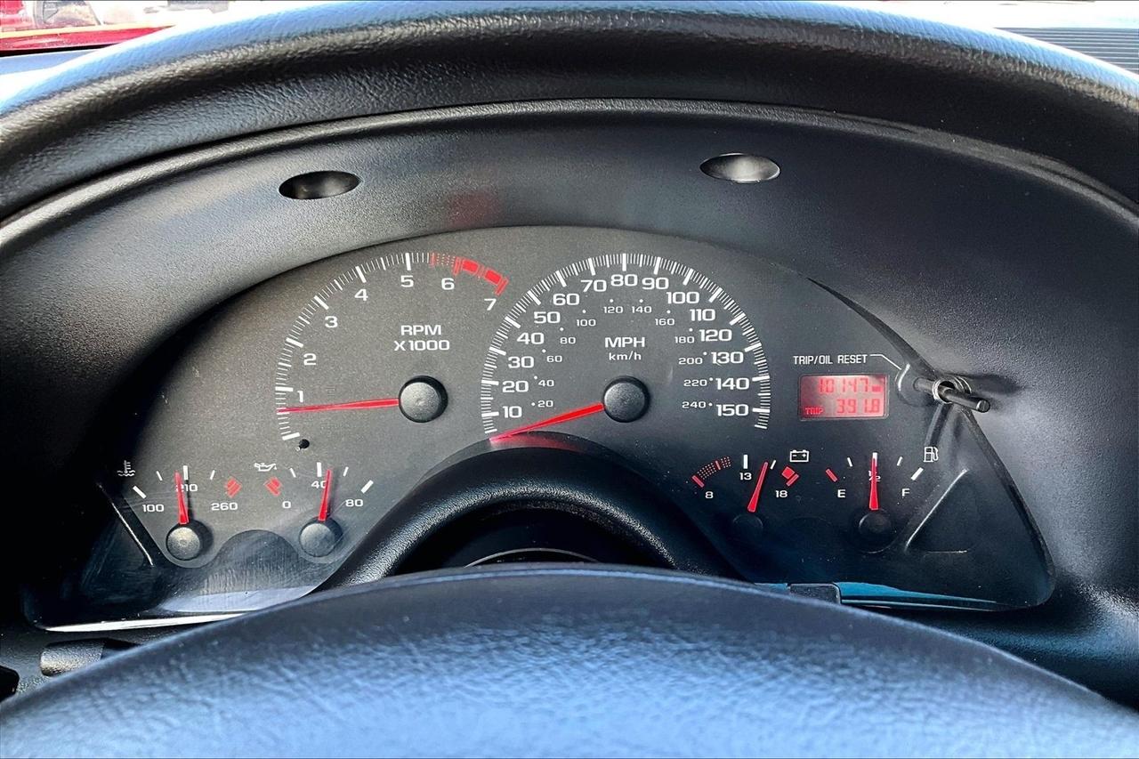 Chevrolet Camaro 2dr Convertible Z28 2001