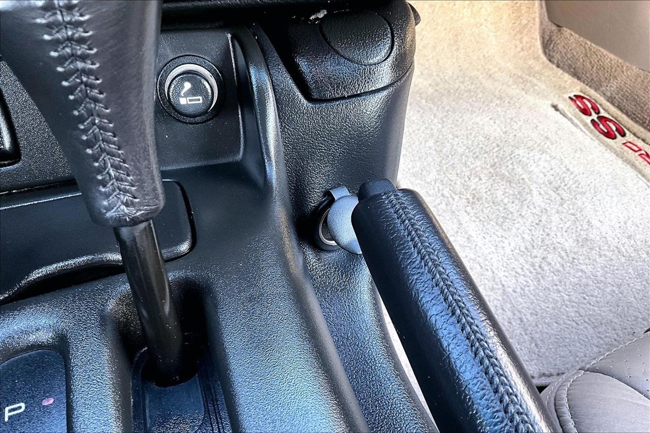 Chevrolet Camaro 2dr Convertible Z28 2001