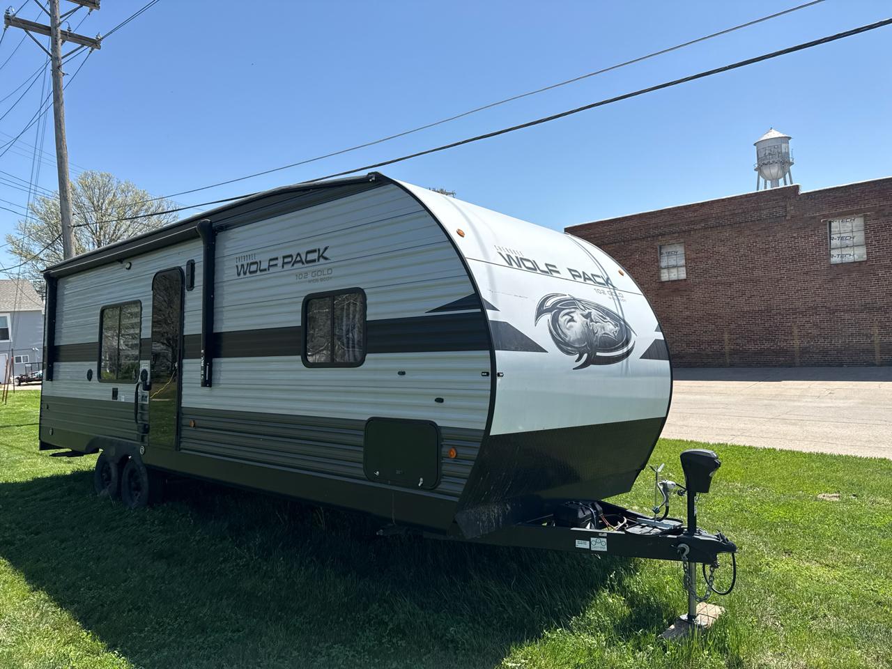 2021 Forest River Cherokee Toy Hauler Wolf Pack M24GOLD14