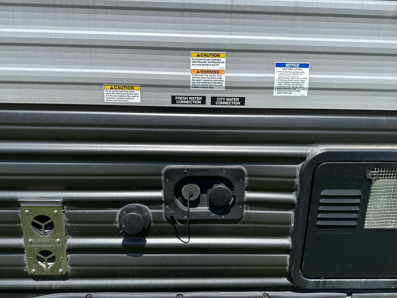Forest River Cherokee Toy Hauler  2021