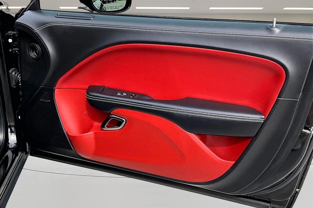 Dodge Challenger  2023