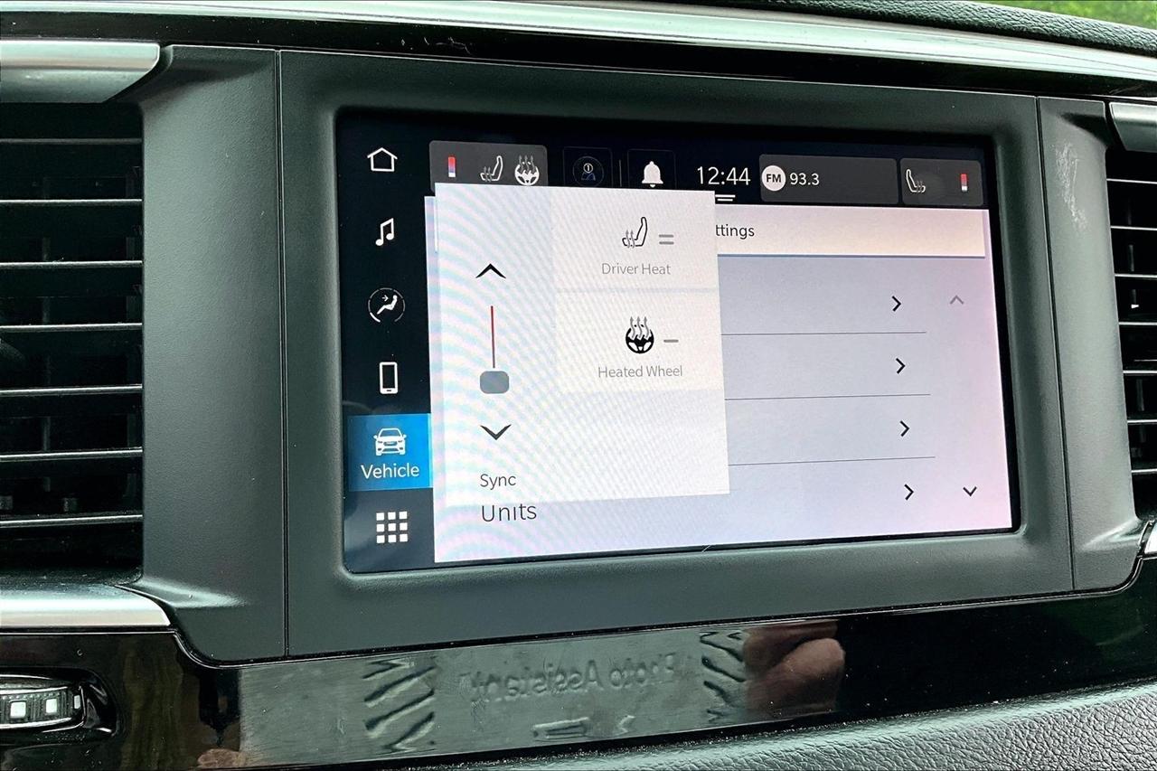 Chrysler Voyager LX FWD 2023