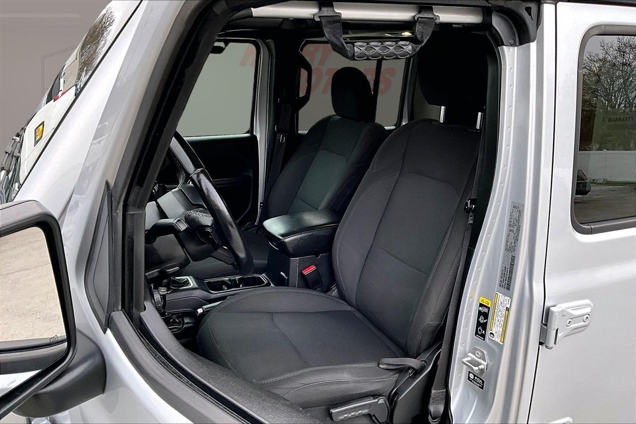 Jeep Gladiator Willys 4x4 2022