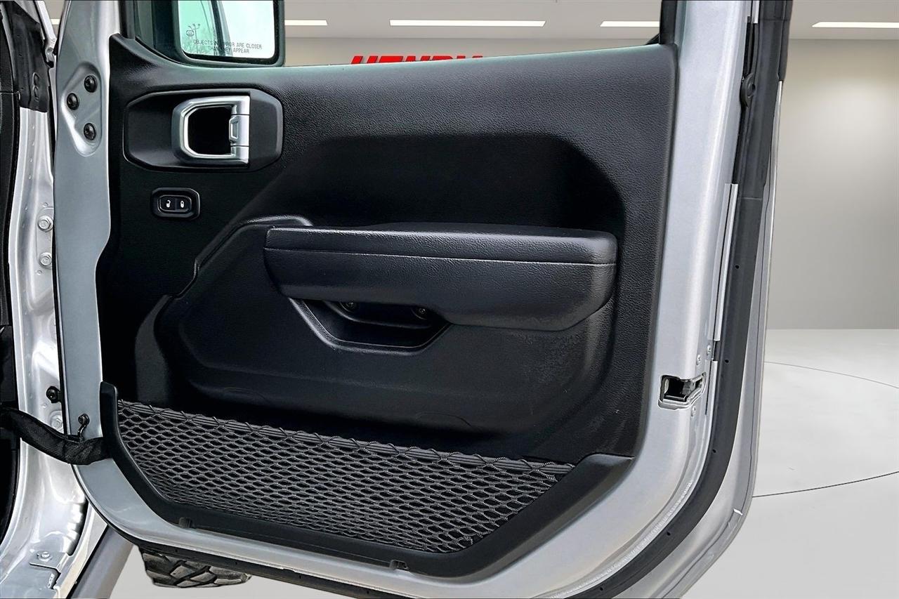 Jeep Gladiator Willys 4x4 2022