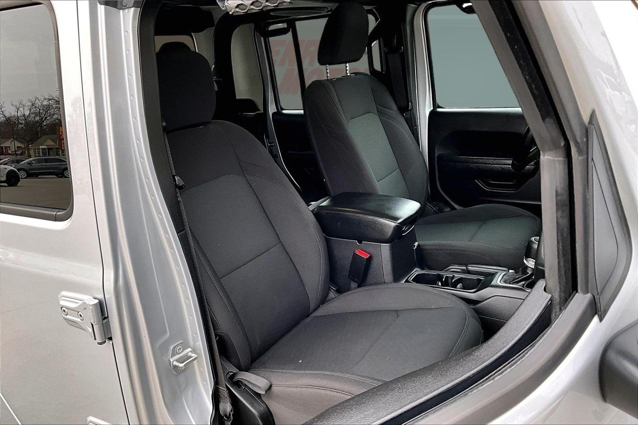 Jeep Gladiator Willys 4x4 2022