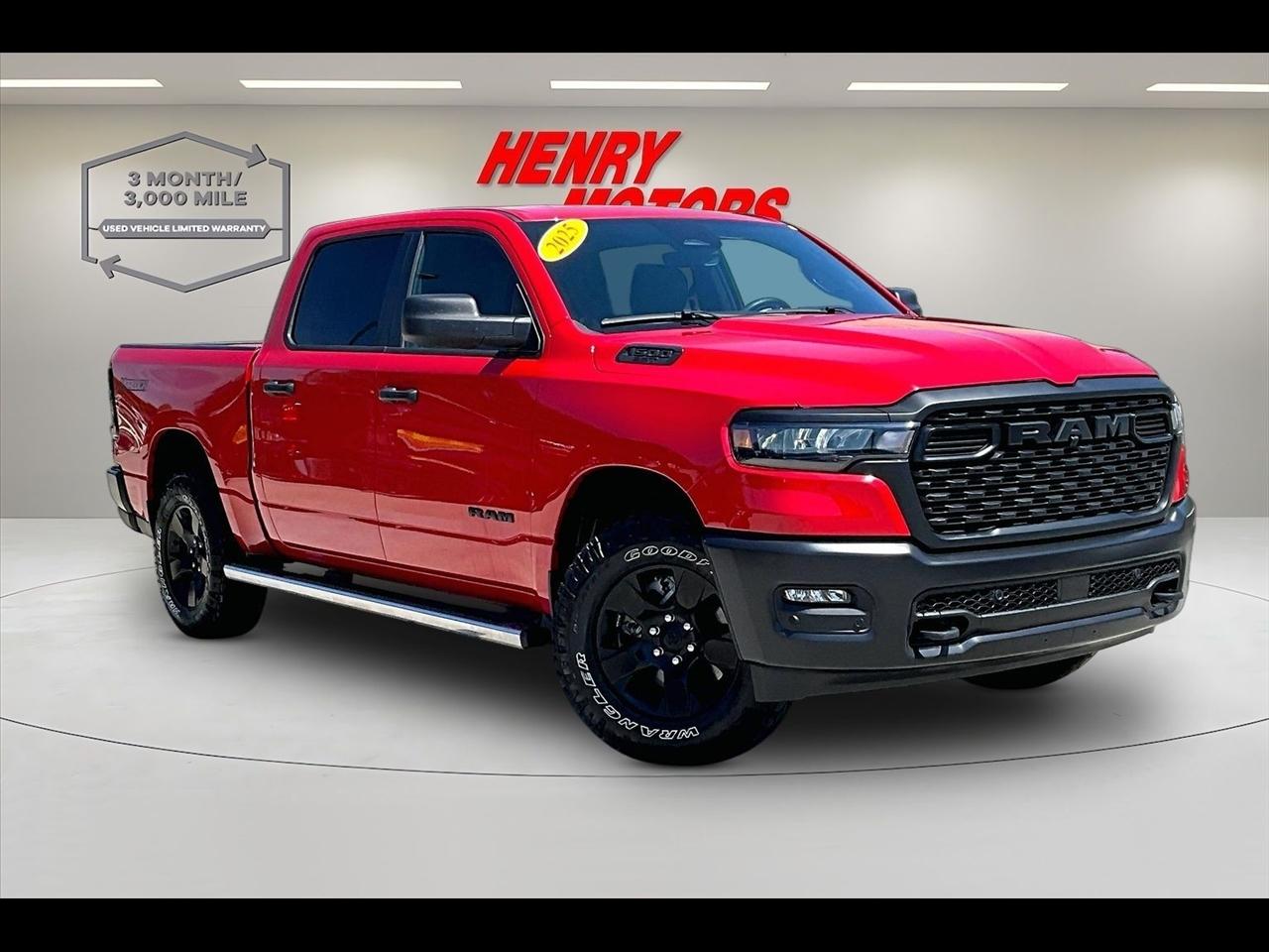 2025 RAM 1500 Warlock 4x4 Crew Cab 5'7" Box