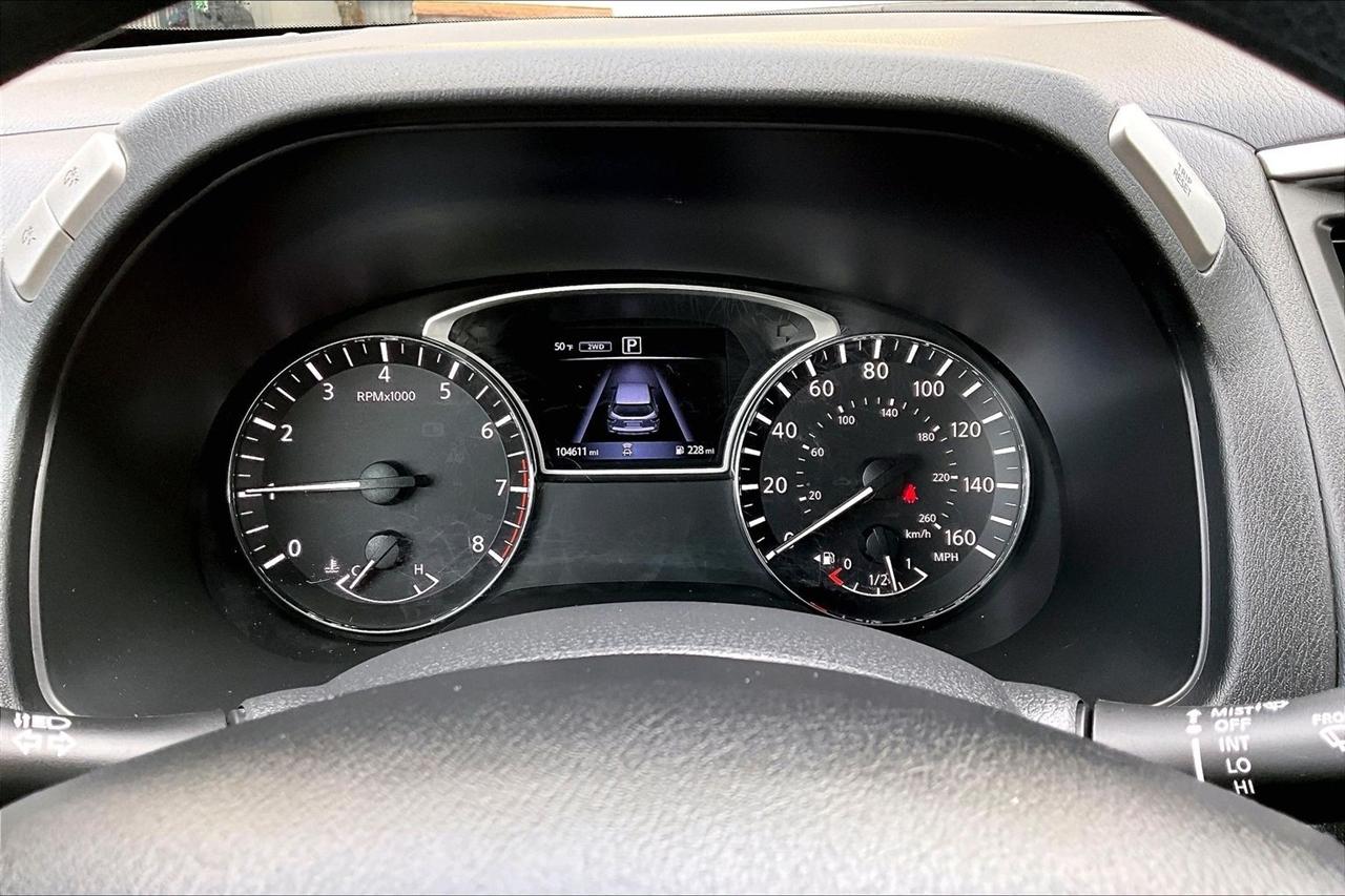 Nissan Pathfinder 4x4 S 2019