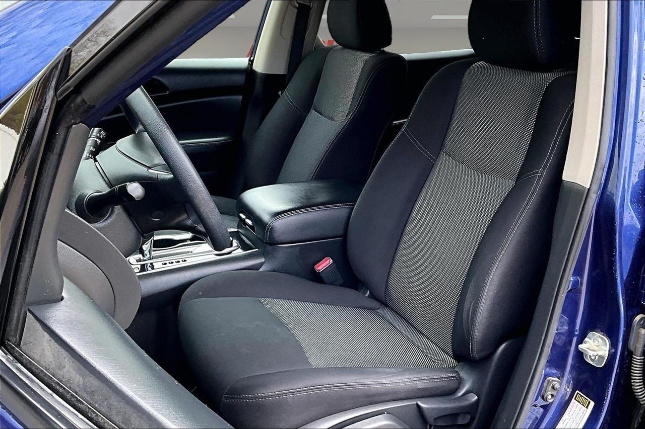 Nissan Pathfinder 4x4 S 2019