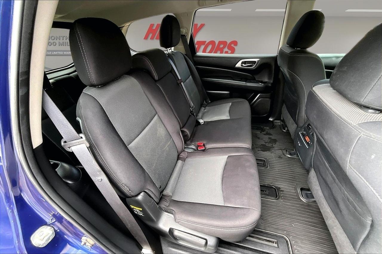 Nissan Pathfinder 4x4 S 2019