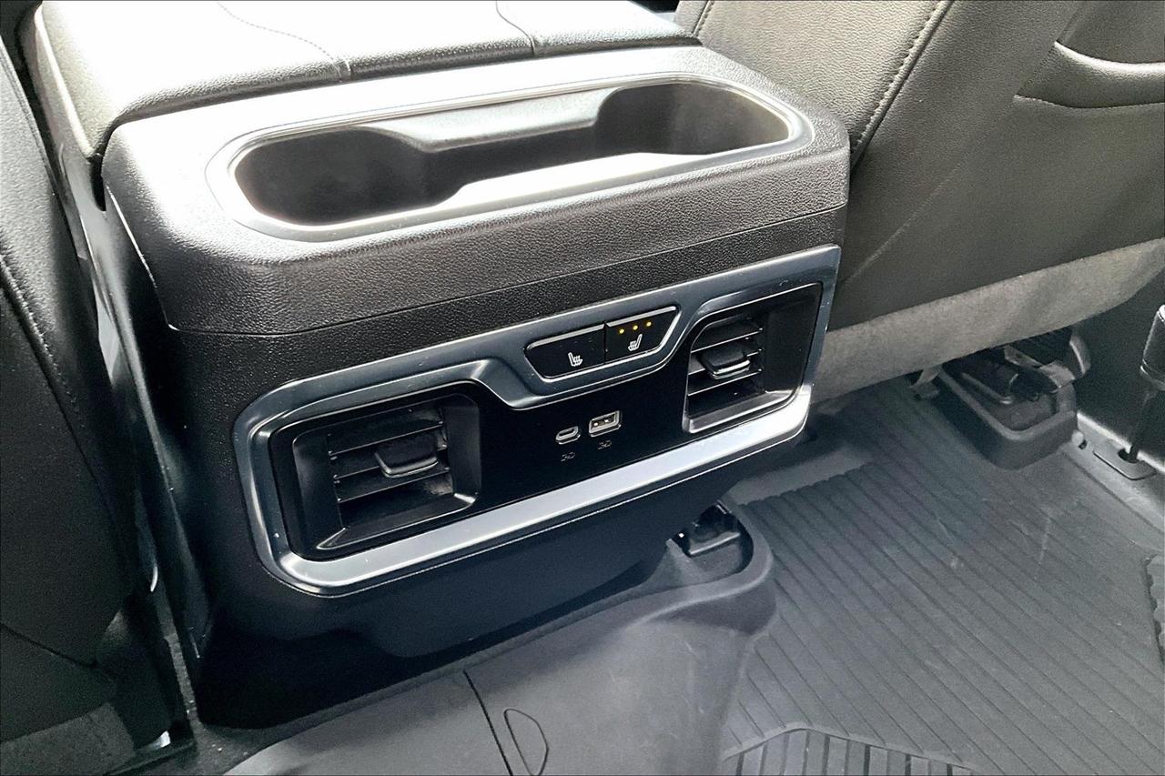 Chevrolet Silverado 1500 4WD Crew Cab 157" LTZ 2024