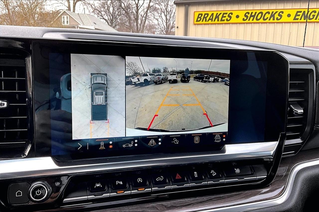 Chevrolet Silverado 1500 4WD Crew Cab 157" LTZ 2024