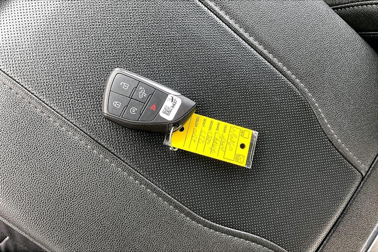 Chevrolet Silverado 1500 4WD Crew Cab 157" LTZ 2024