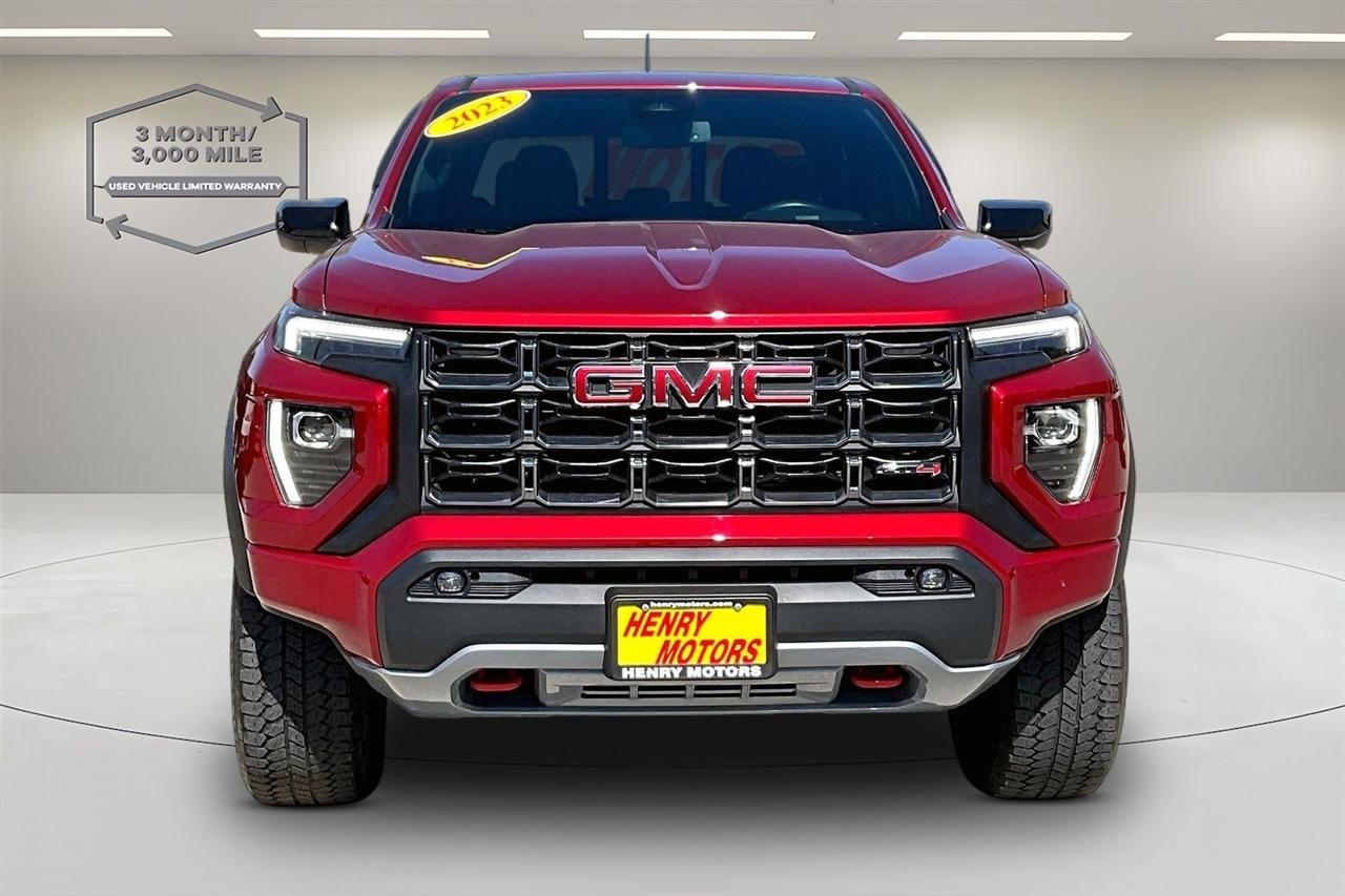 GMC Canyon 4WD Crew Cab AT4 2023