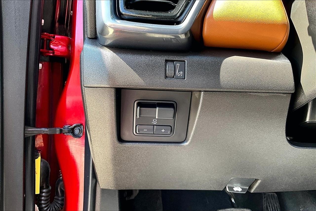 GMC Canyon 4WD Crew Cab AT4 2023