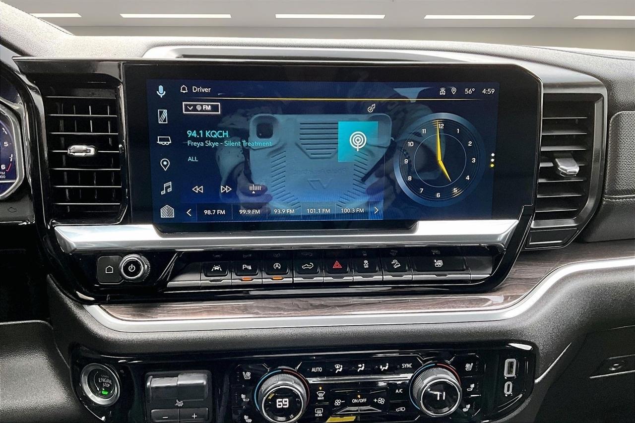 Chevrolet Silverado 1500 4WD Crew Cab 157" LTZ 2024