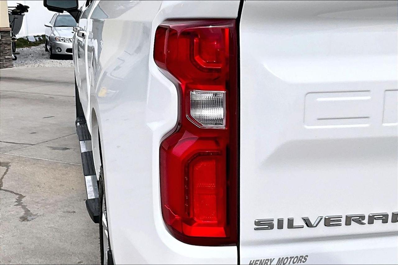 Chevrolet Silverado 1500 4WD Crew Cab 157" LTZ 2024