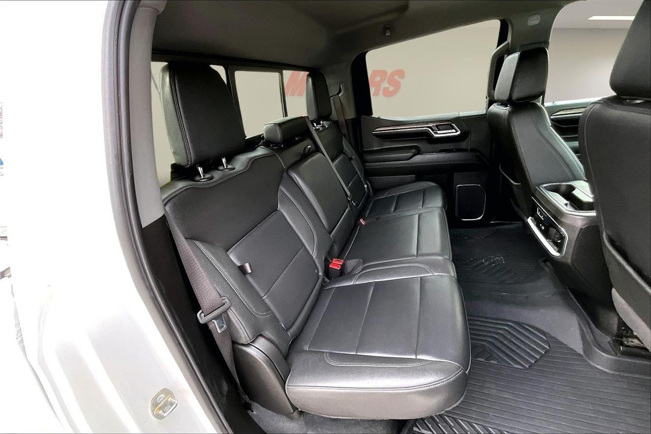 Chevrolet Silverado 1500 4WD Crew Cab 157" LTZ 2024