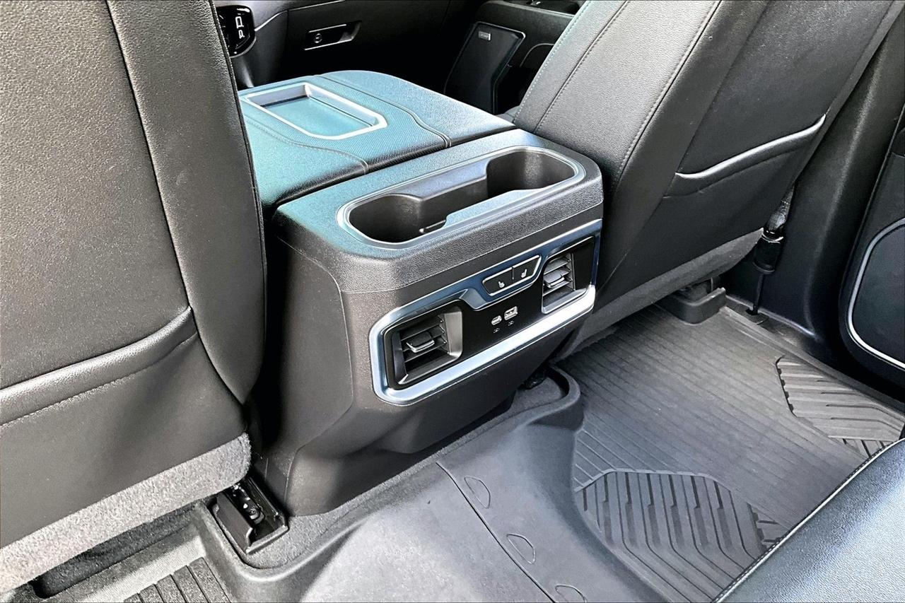 Chevrolet Silverado 1500 4WD Crew Cab 147" LTZ 2022