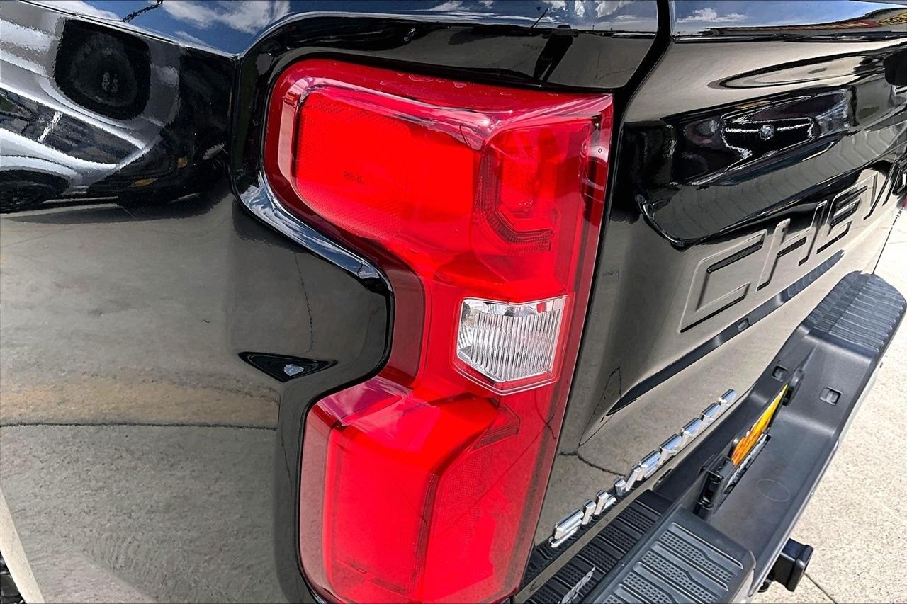 Chevrolet Silverado 1500 4WD Crew Cab 147" LTZ 2022
