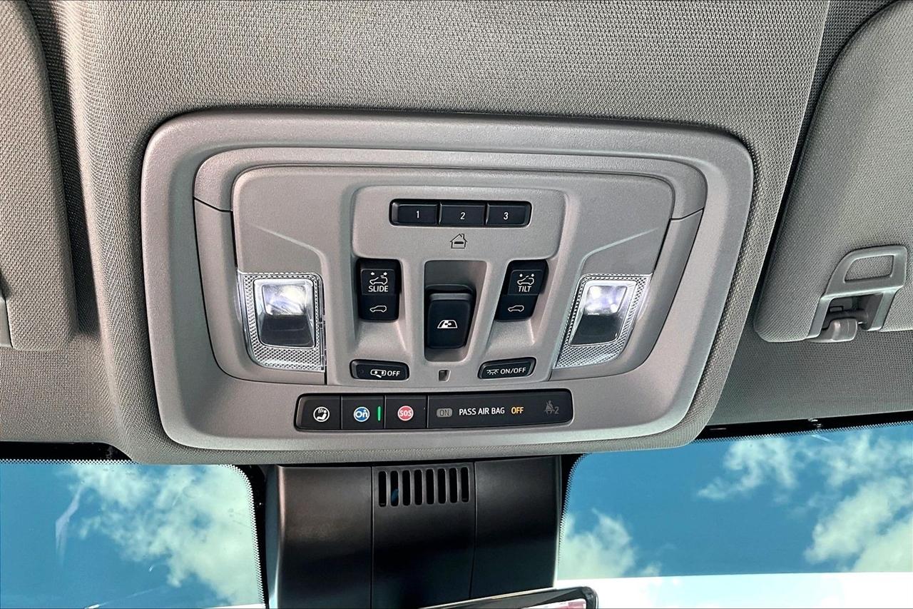 Chevrolet Silverado 1500 4WD Crew Cab 147" LTZ 2022