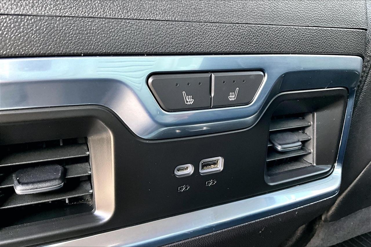 Chevrolet Silverado 1500 4WD Crew Cab 147" LTZ 2022