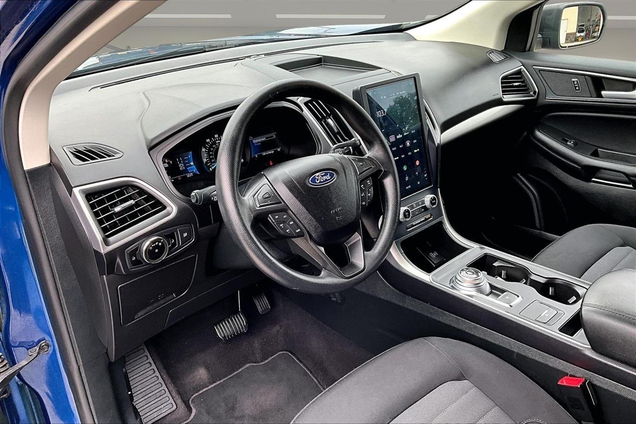 Ford Edge SE AWD 2023