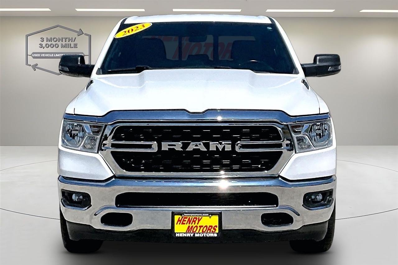 RAM 1500 Big Horn 4x4 Crew Cab 5'7" Box 2023