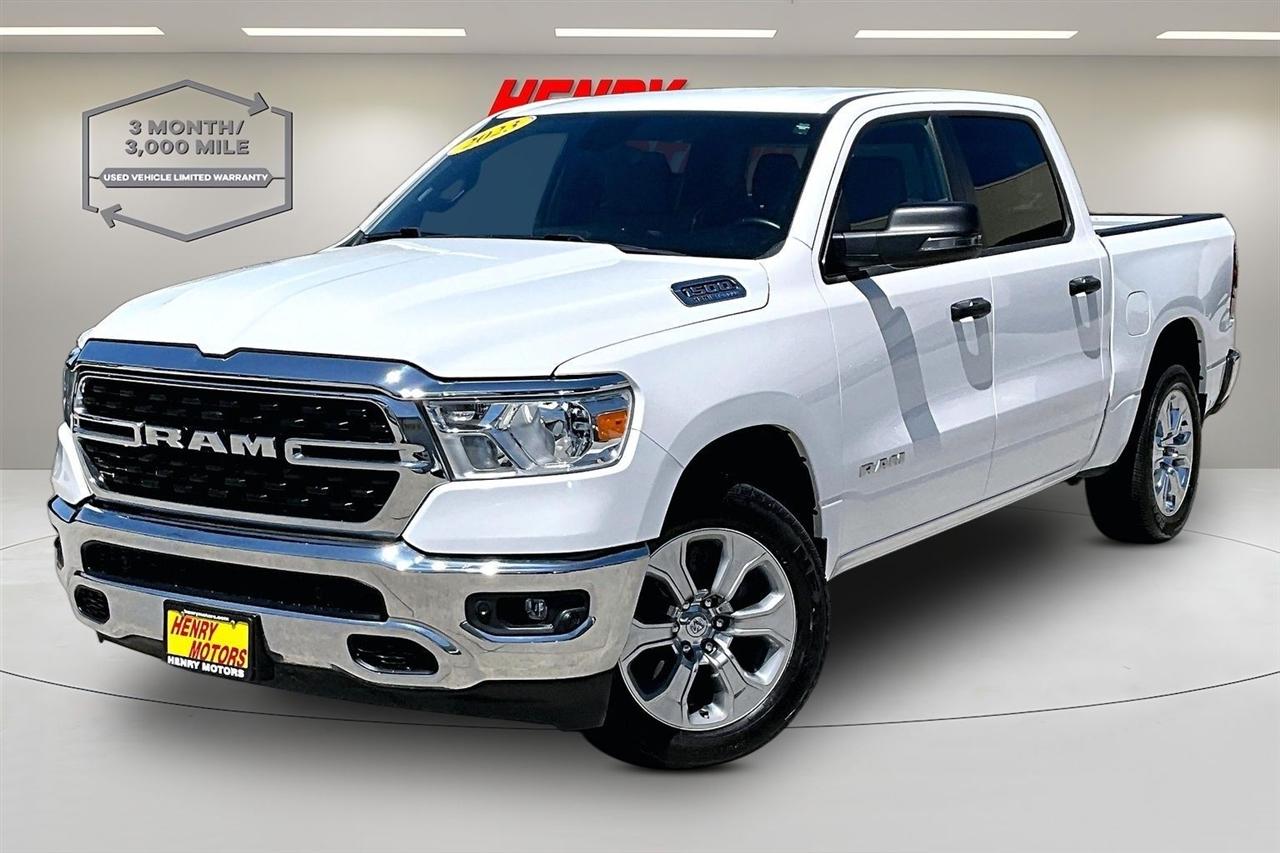 RAM 1500 Big Horn 4x4 Crew Cab 5'7" Box 2023