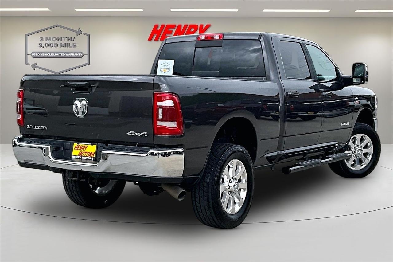 RAM 2500 Laramie 4x4 Crew Cab 6'4" Box 2023