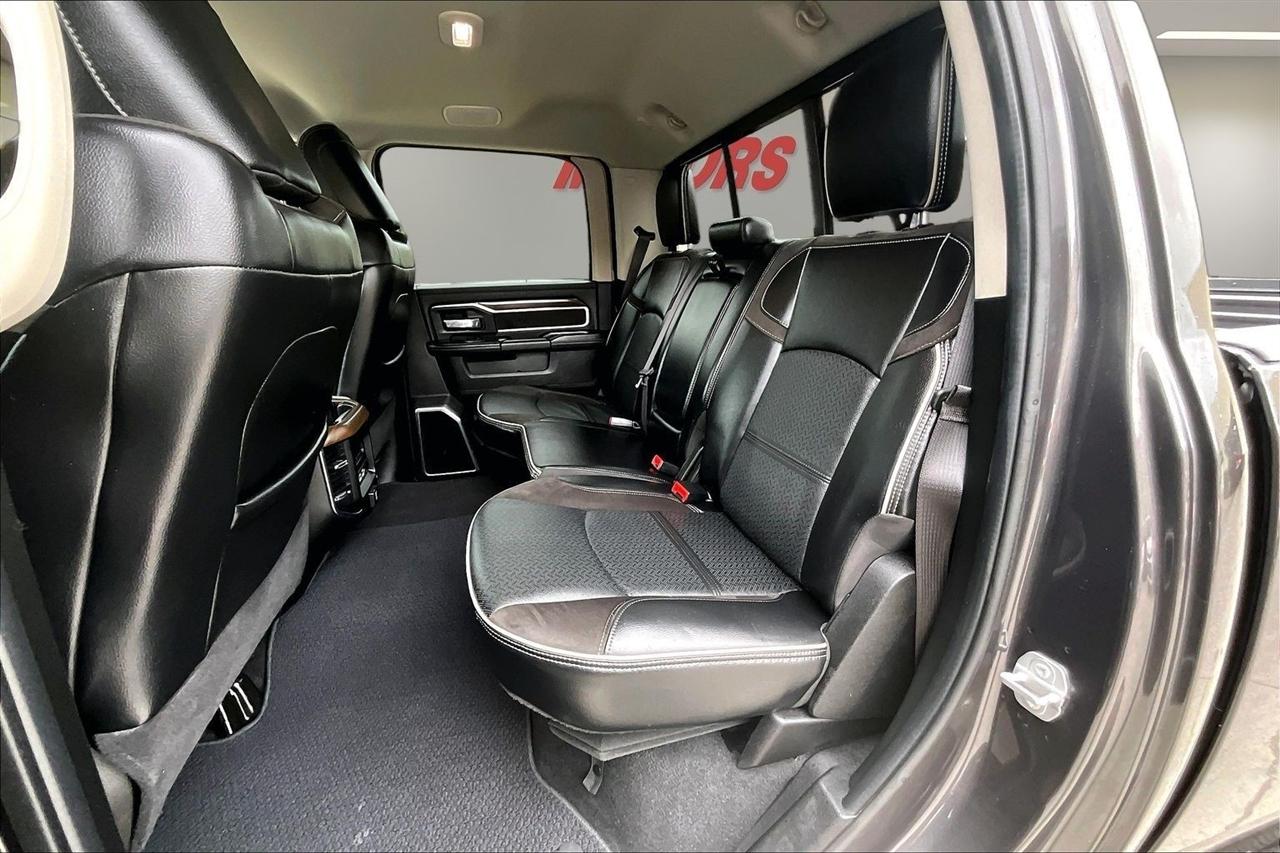 RAM 2500 Laramie 4x4 Crew Cab 6'4" Box 2023
