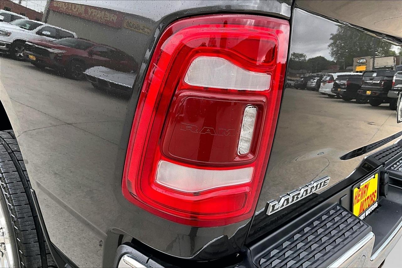 RAM 2500 Laramie 4x4 Crew Cab 6'4" Box 2023