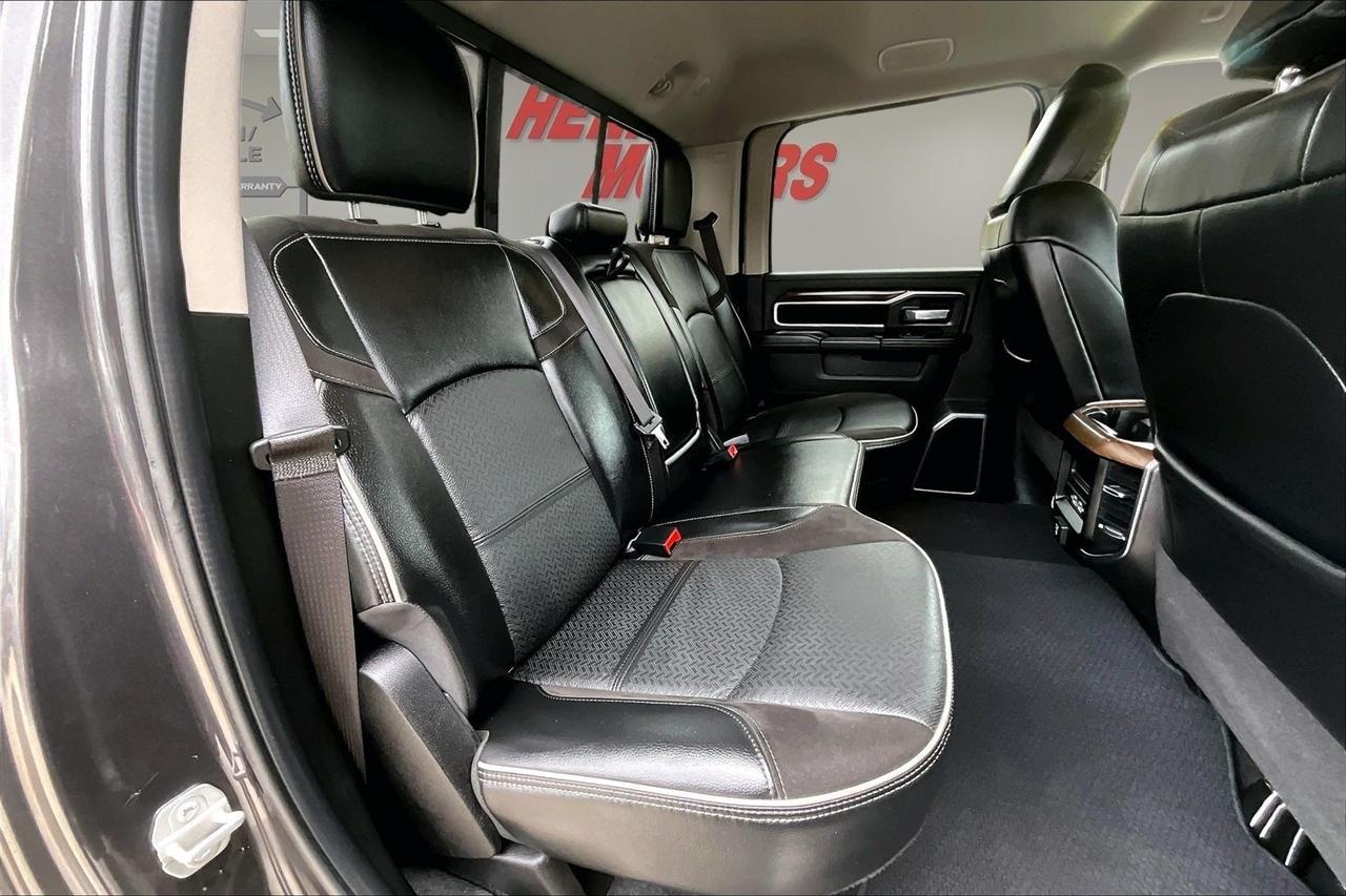 RAM 2500 Laramie 4x4 Crew Cab 6'4" Box 2023