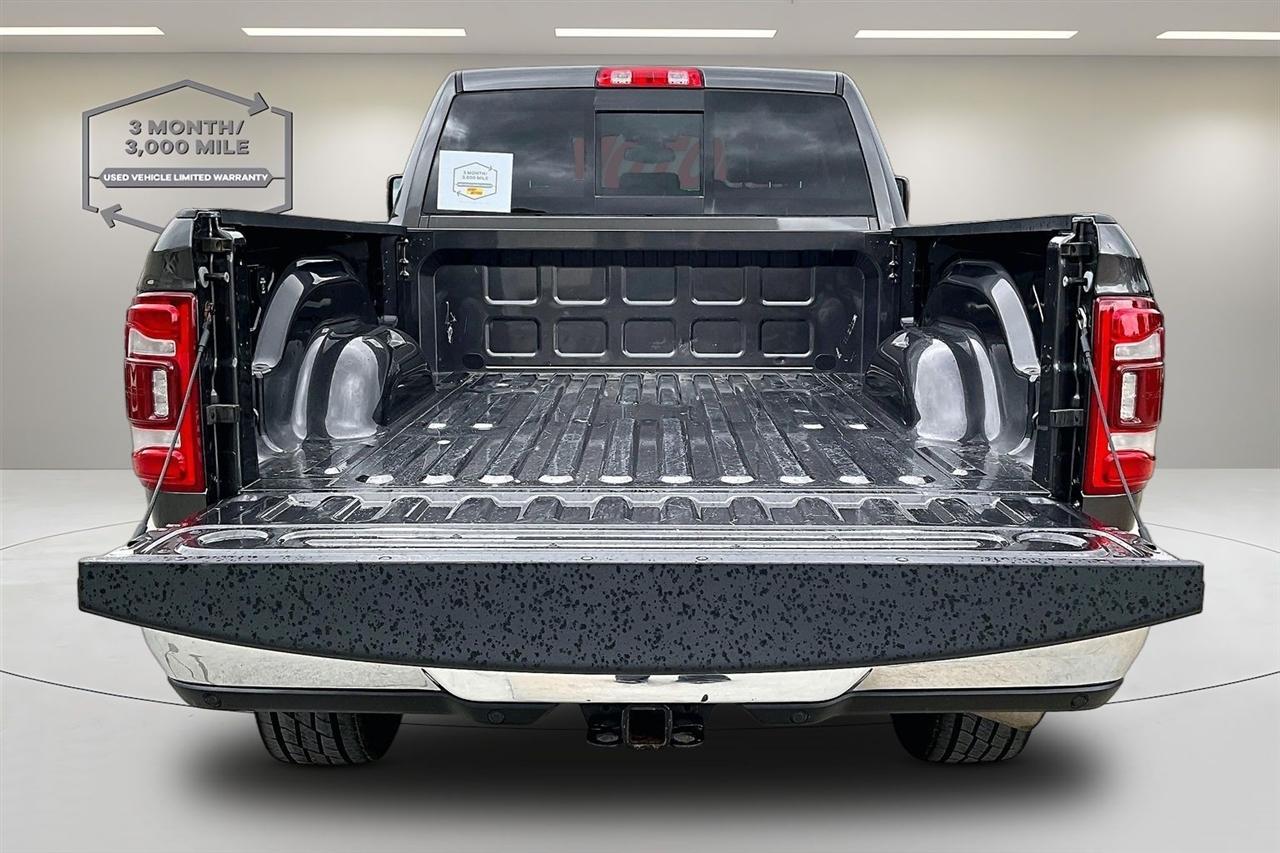 RAM 2500 Laramie 4x4 Crew Cab 6'4" Box 2023
