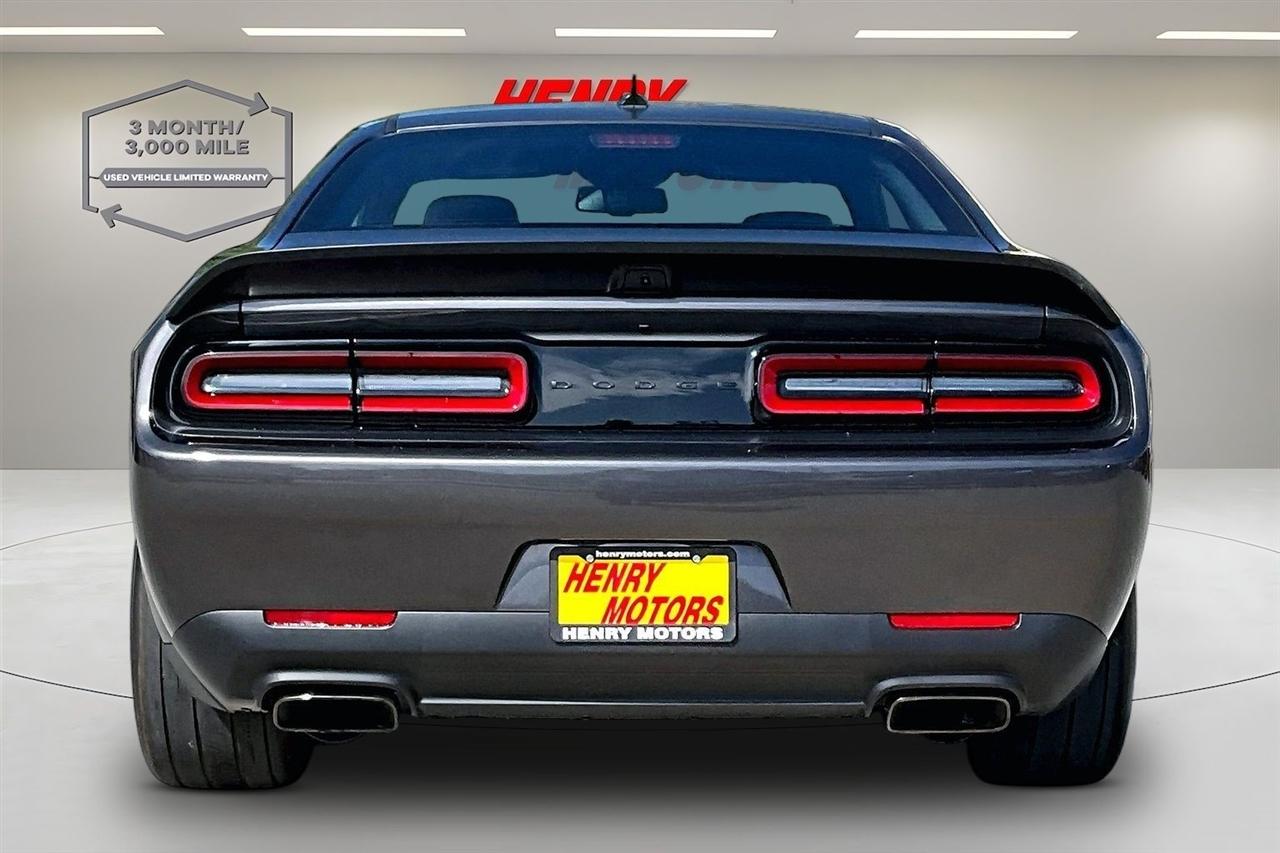 Dodge Challenger  2023