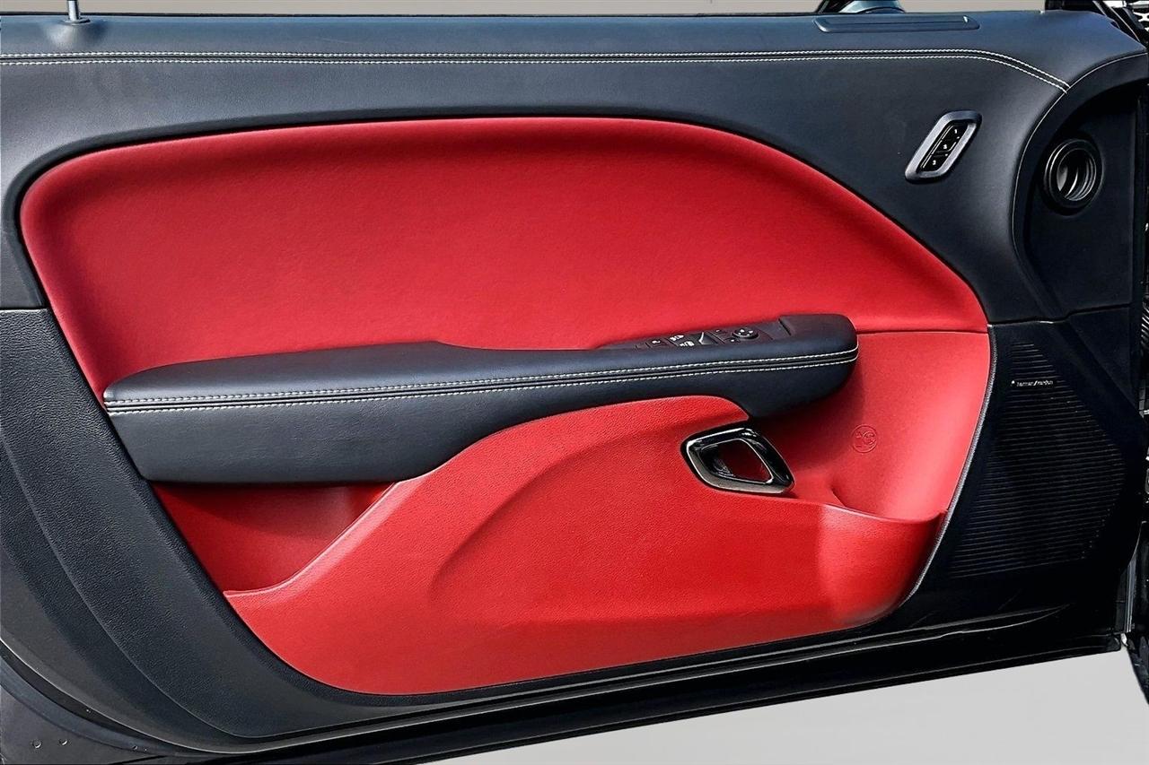 Dodge Challenger  2023