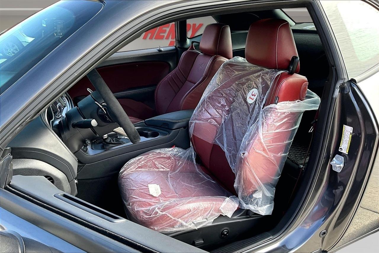 Dodge Challenger  2023