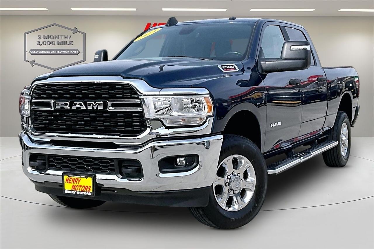 RAM 2500 Big Horn 4x4 Crew Cab 6'4" Box 2024