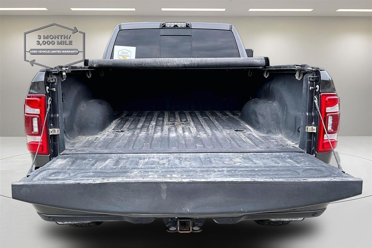 RAM 3500 Limited 4x4 Crew Cab 6'4" Box 2019