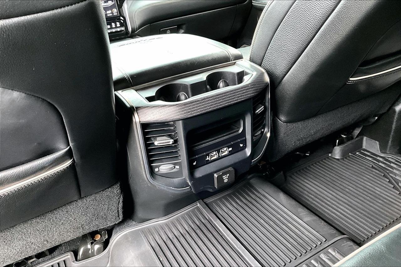RAM 3500 Limited 4x4 Crew Cab 6'4" Box 2019