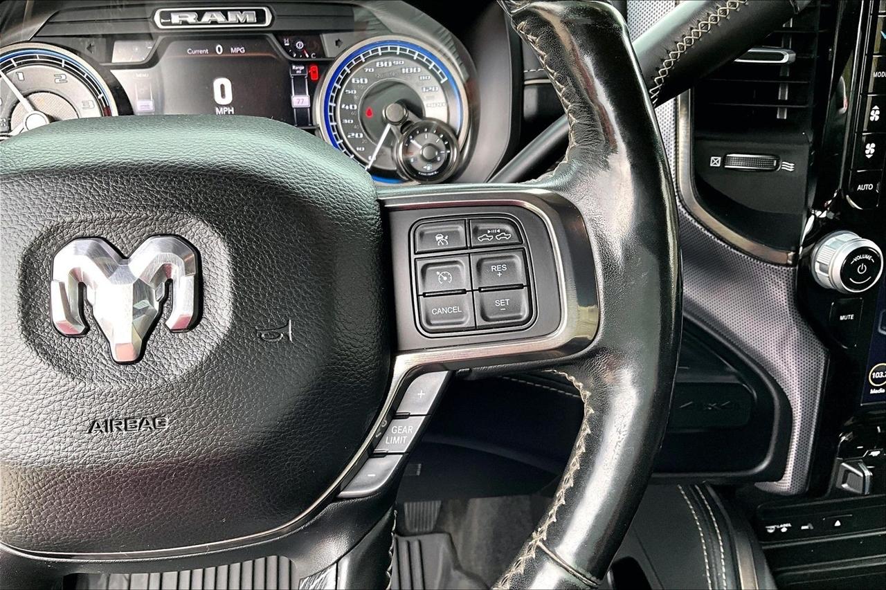 RAM 3500 Limited 4x4 Crew Cab 6'4" Box 2019
