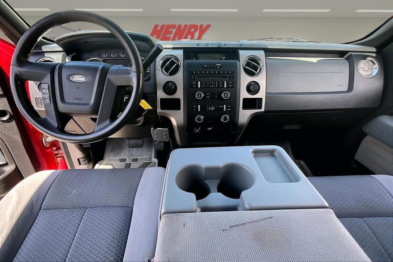 Ford F-150 4WD SuperCab 145" Lariat 2011