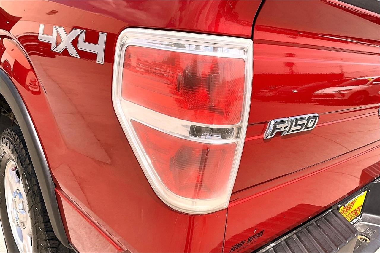 Ford F-150 4WD SuperCab 145" Lariat 2011