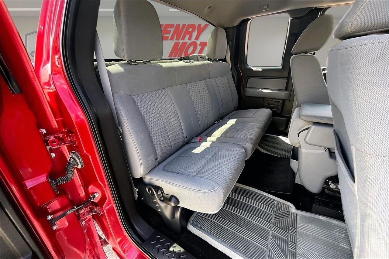 Ford F-150 4WD SuperCab 145" Lariat 2011