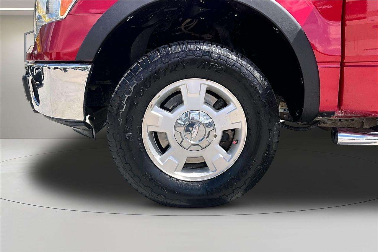 Ford F-150 4WD SuperCab 145" Lariat 2011