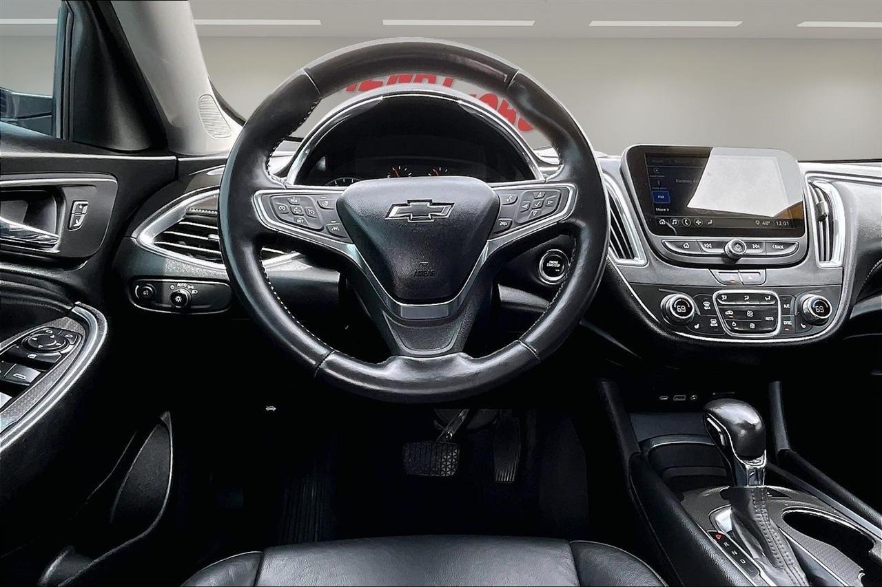 Chevrolet Malibu 4dr Sdn LT 2021