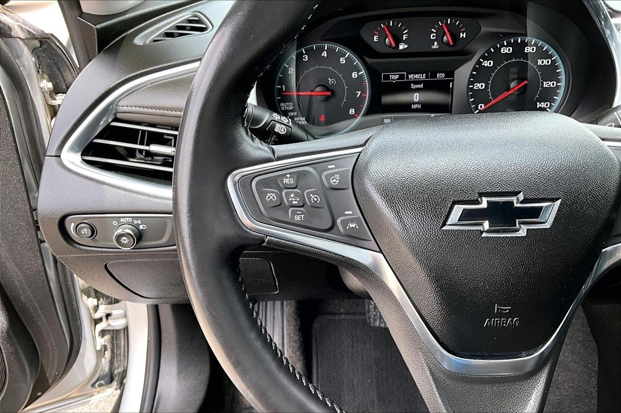 Chevrolet Malibu 4dr Sdn LT 2021