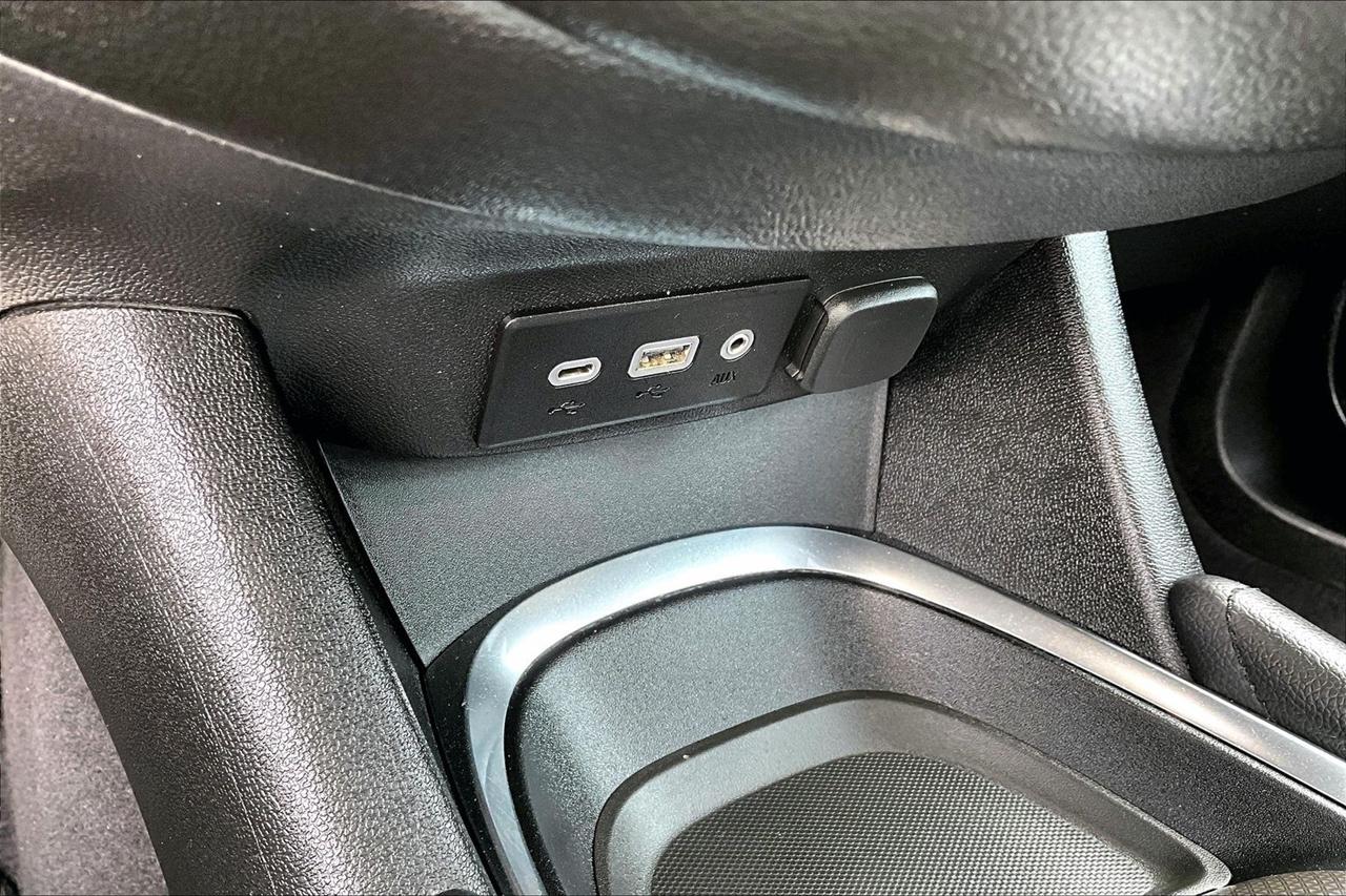 Chevrolet Malibu 4dr Sdn LT 2021