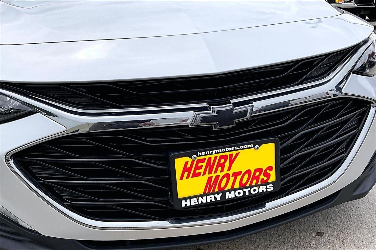 Chevrolet Malibu 4dr Sdn LT 2021