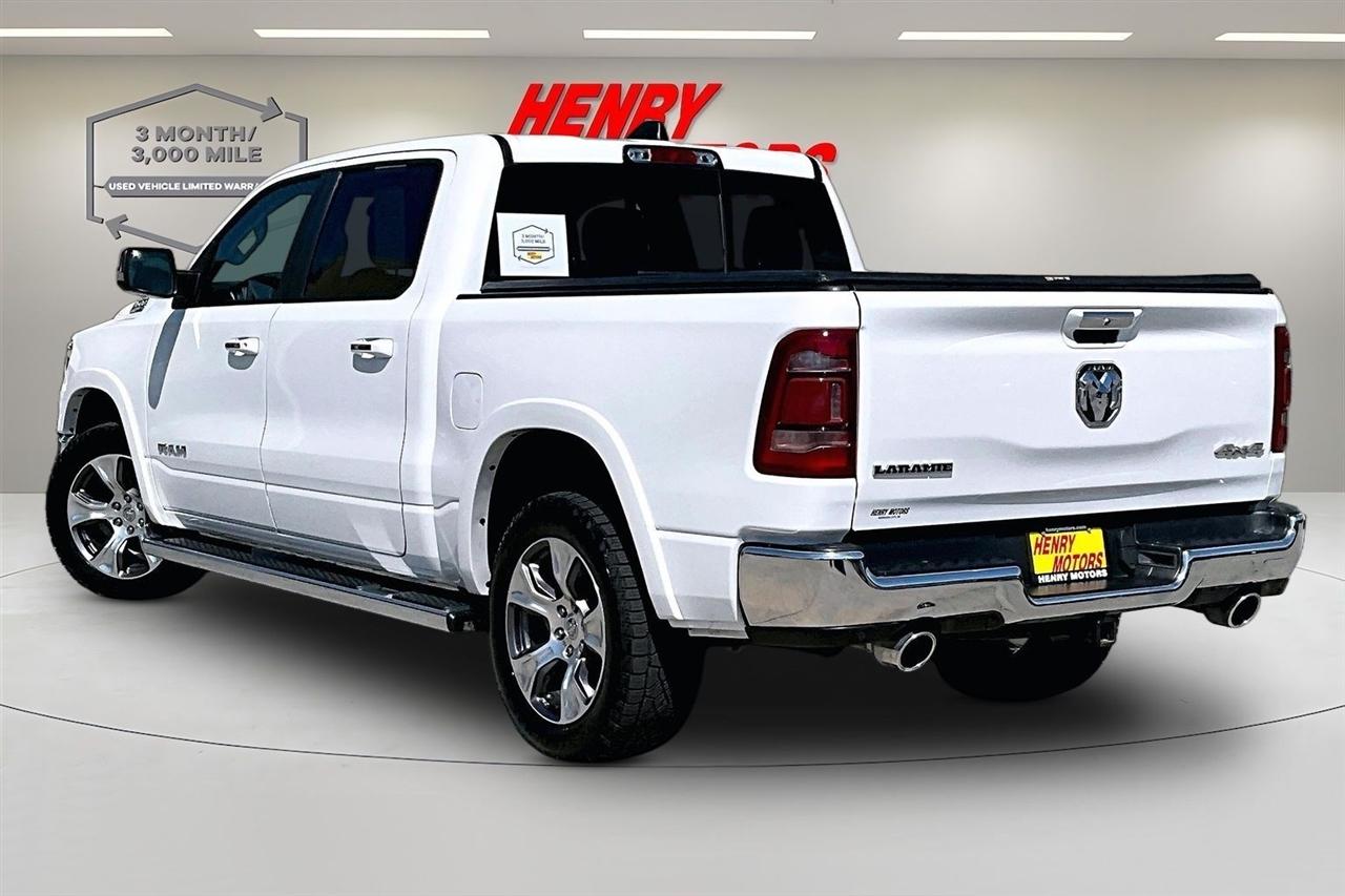 RAM 1500 Laramie 4x4 Crew Cab 5'7" Box 2022