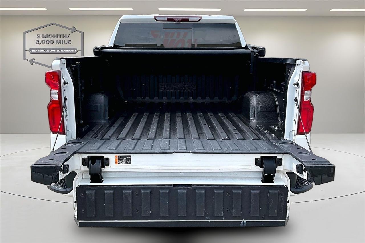 Chevrolet Silverado 1500 4WD Crew Cab 147" High Country 2022